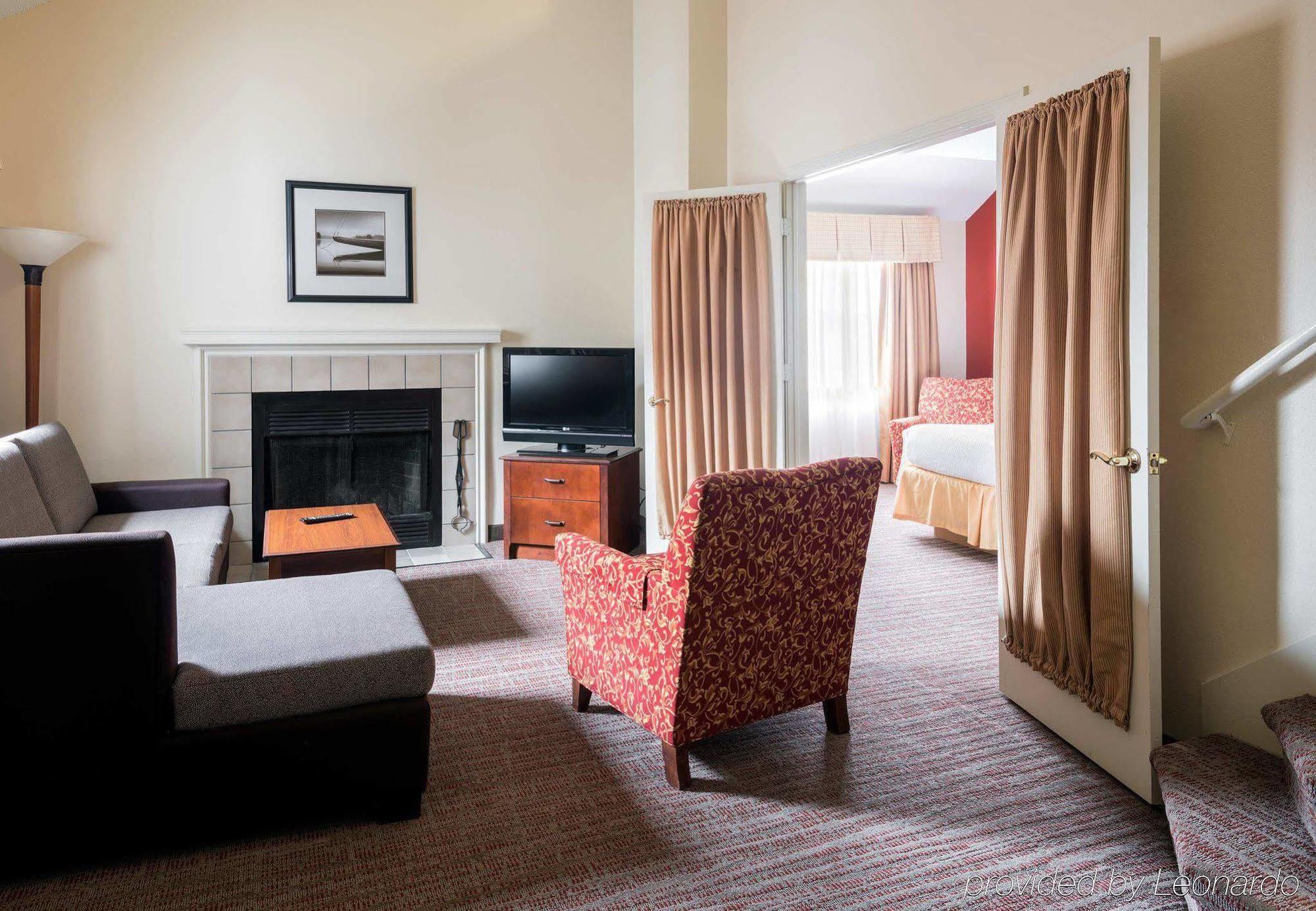 Residence Inn Kansas City Downtown/Union Hill Eksteriør billede